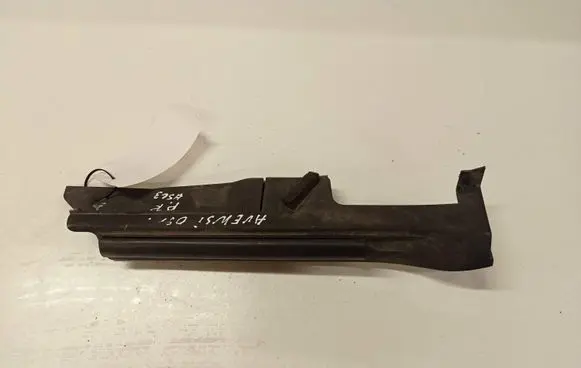 Toyota Avensis T270 Other engine bay part 5380805010