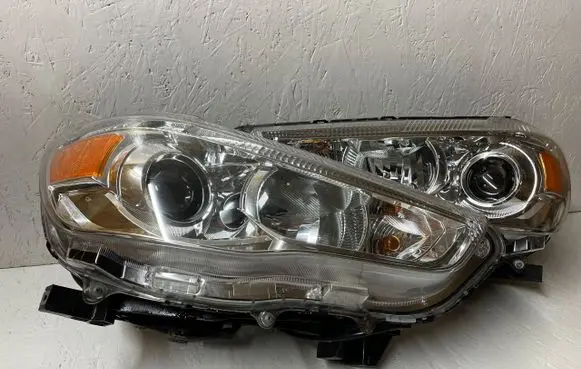 Mitsubishi ASX Headlight/headlamp