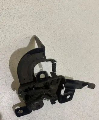 Subaru Outback Engine bonnet/hood lock/catch