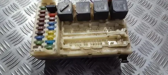 Ford Mondeo MK II Fuse box set 93BG14K150AD