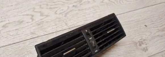 Mercedes-Benz E W210 Dash center air vent grill 2028300554