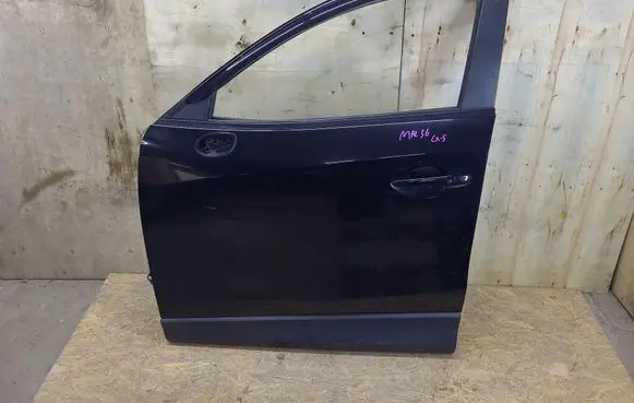 Mazda CX-5 Front door 