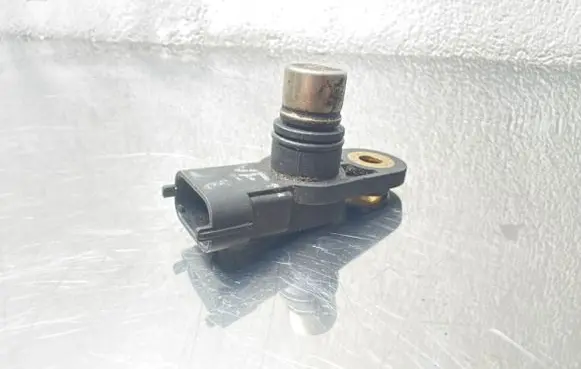 Saab 9-3 Ver2 Camshaft position sensor 12592250 0232103047
