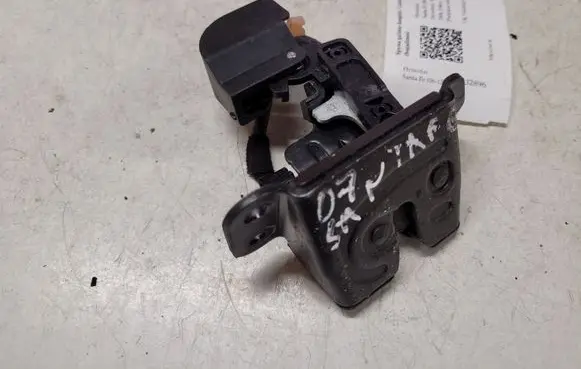 Hyundai Santa Fe Tailgate/trunk/boot lock/catch/latch 912302B000