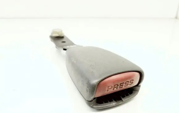 Mitsubishi Space Star Front seatbelt buckle 119234