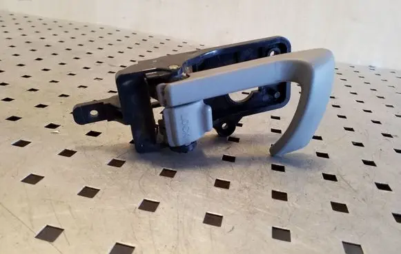 Hyundai Santa Fe Rear door interior handle 82613CM000