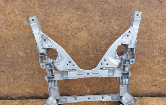 Alfa Romeo Stelvio Front subframe 505505910