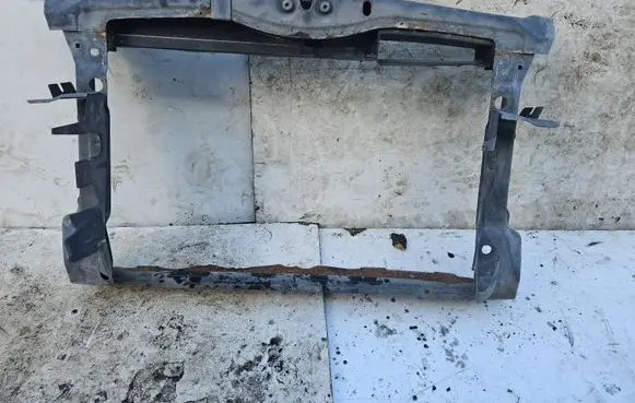 Skoda Octavia Mk2 (1Z) Radiator support slam panel 1Z0010409T