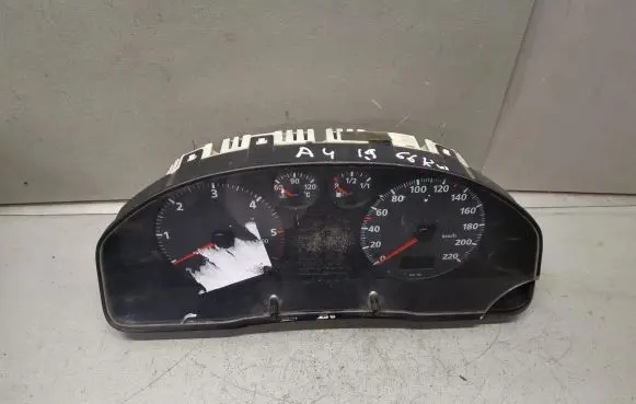 Audi A4 S4 B5 8D Speedometer (instrument cluster) 8D0919033AX