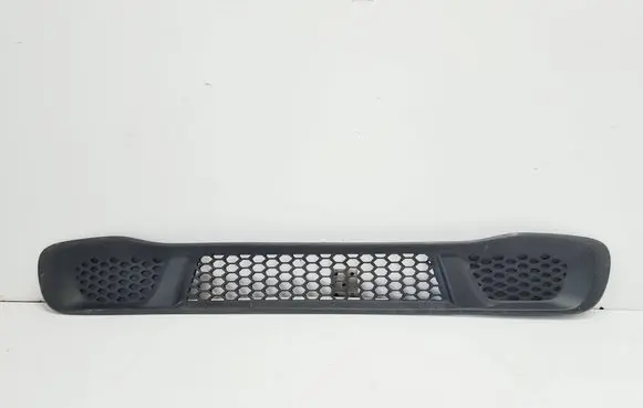 Smart ForTwo II Front bumper lower grill A4518880423
