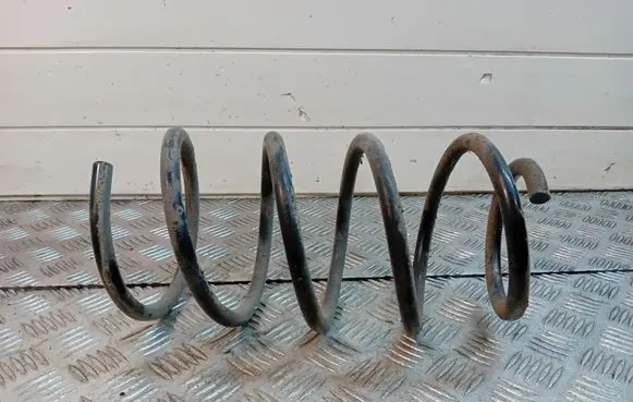 Toyota Corolla E120 E130 Front coil spring 