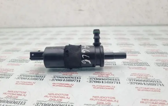 Audi A6 S6 C6 4F Headlight washer pump 3B7955681
