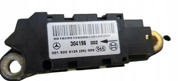 Mercedes-Benz C W203 Airbag deployment crash/impact sensor A0018209126