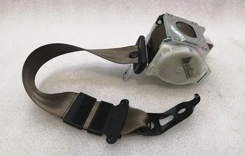 Porsche Cayenne (92A) Third row seat belt 7N0857737DE