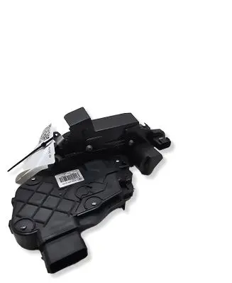 Jaguar XF X250 Rear door lock 8X2A26412AC