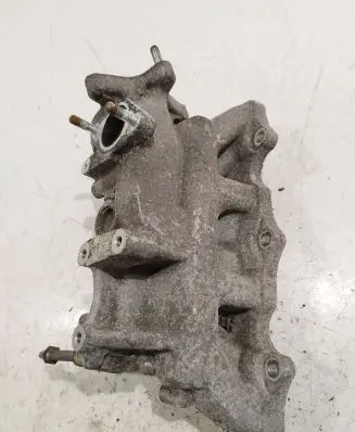 Honda CR-V Intake manifold