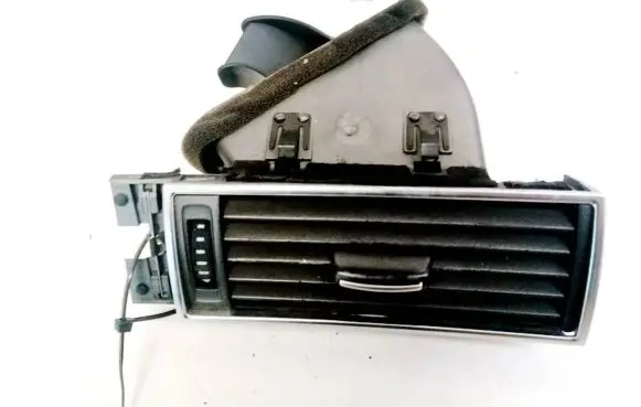 Audi A6 S6 C6 4F Dash center air vent grill 4F1820902B