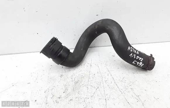 Opel Astra H Coolant pipe/hose 
