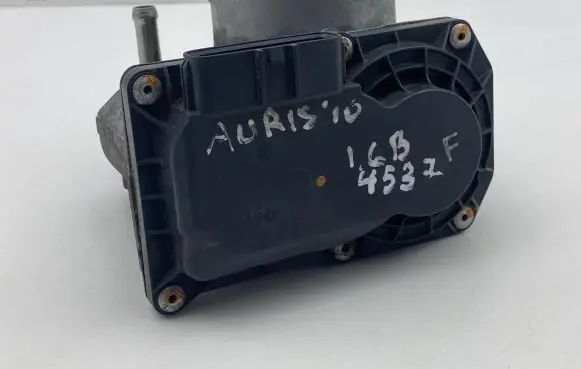 Toyota Auris 150 Throttle valve 220300T050 145006M092 00515