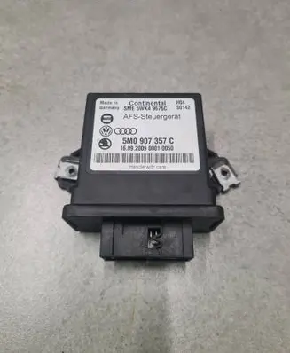Skoda Yeti (5L) Light module LCM 5M0907357C 5WK49676C