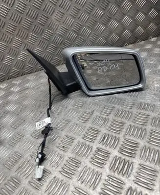 Mercedes-Benz C W204 Front door electric wing mirror A2048103616 A3160126