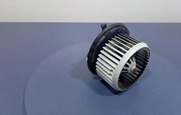 Alfa Romeo Brera Heater fan/blower 1736007802