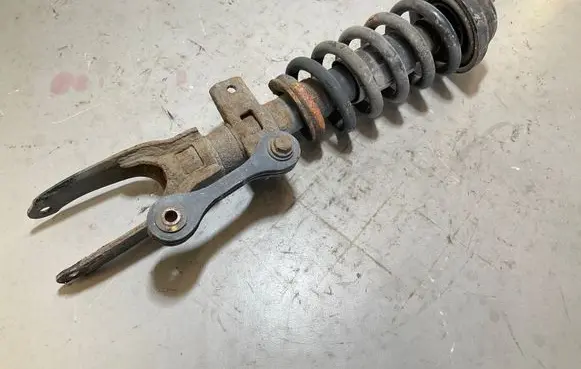 Volkswagen Amarok Front shock absorber/damper