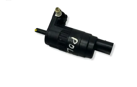 Volkswagen Polo VI Windscreen/windshield washer pump 1K6955651