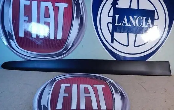 Fiat Stilo Rear door trim (molding) 735314533