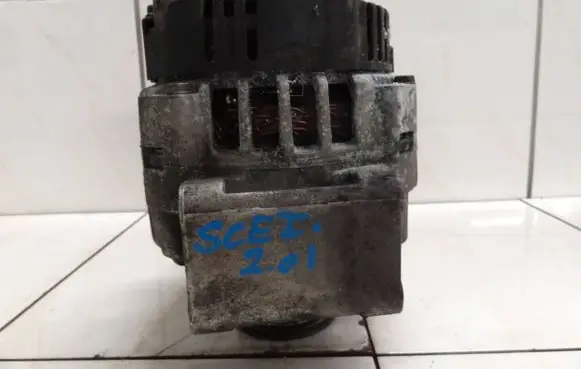 Renault Scenic I Generator/alternator 8200030635