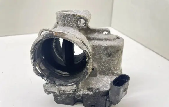 Skoda Fabia Mk2 (5J) Throttle valve A2C53099814 1408110209 7C59514707
