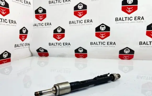 BMW 1 F20 F21 Fuel injector 13647639994 10213541 0261500172