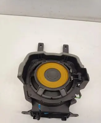 BMW iX Subwoofer speaker 944221704 6513944221704