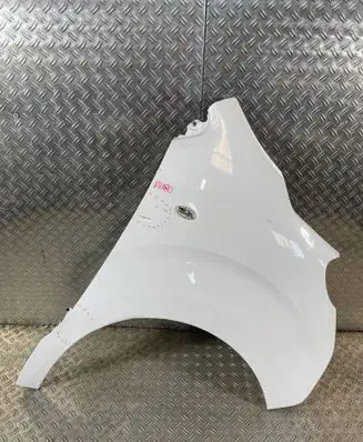 Opel Vivaro Fender 
