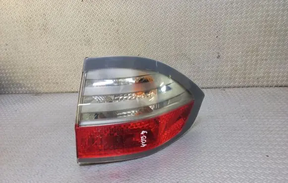 Ford S-MAX Rear/tail lights 6M2113404AJ