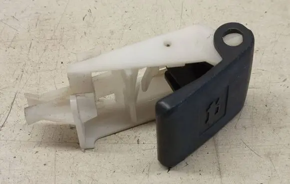 Toyota Avensis T250 Engine bonnet (hood) release handle 