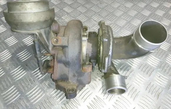Toyota Corolla Verso AR10 Turbo 172010R010