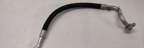 Volvo XC40 Air conditioning (A/C) pipe/hose 31694877
