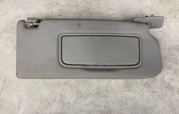 Volvo V50 Sun visor 06F519301