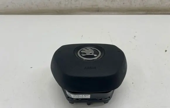 Skoda Octavia Mk4 Steering wheel airbag 5E3880201S