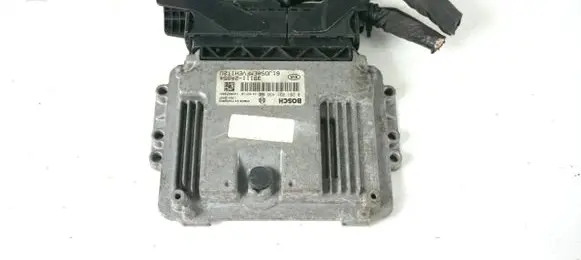 KIA Ceed Engine control unit/module ECU 39111-2A954 0281031496