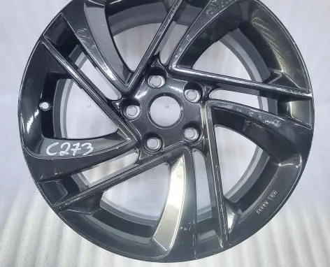 Nissan Qashqai J12 R17 alloy rim 