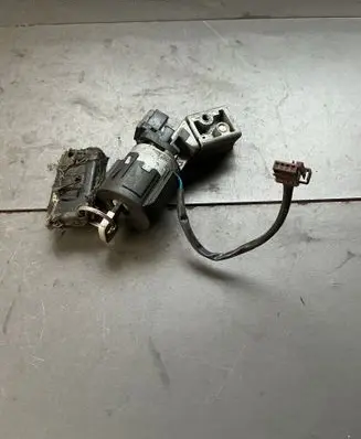 Citroen C4 I Picasso Ignition lock 36410600