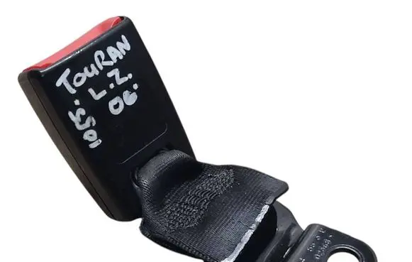 Volkswagen Touran I Rear seatbelt buckle 1T0857739B