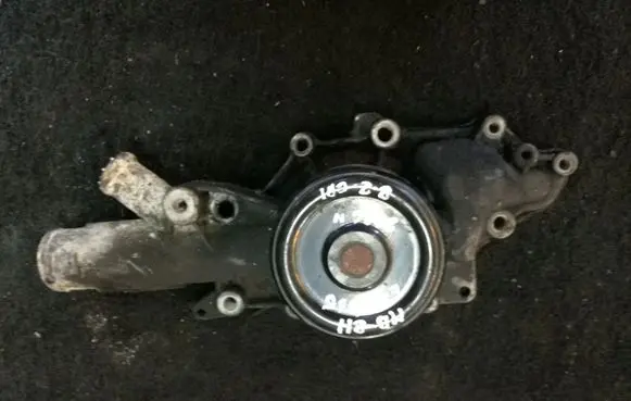 Mercedes-Benz E W211 Water pump
