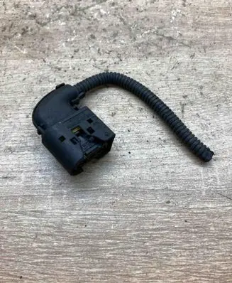 BMW 5 F10 F11 Plug wire 7507257 610500