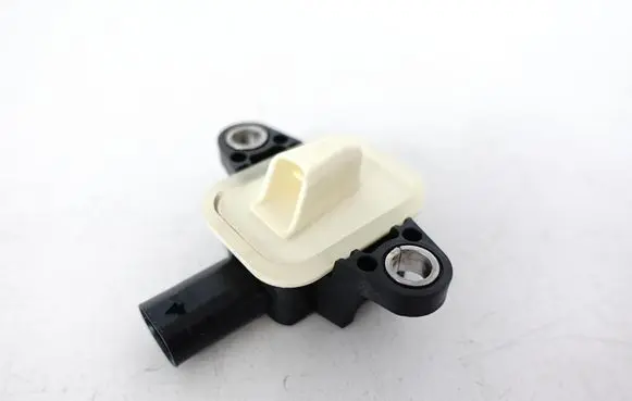 Volkswagen Polo V 6R Airbag deployment crash/impact sensor 4H0955557