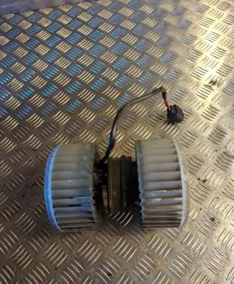 Audi A8 S8 D3 4E Heater fan/blower 0130111047