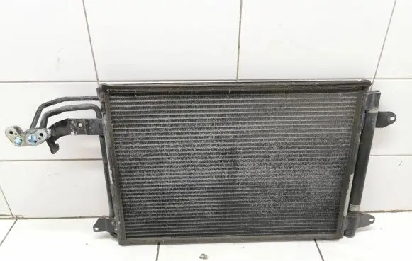 Volkswagen Golf Plus A/C cooling radiator (condenser) 1k0298403a 1k0820411h