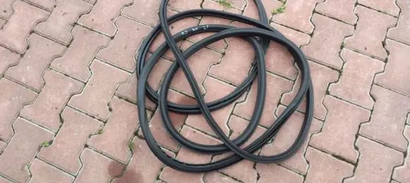 Opel Astra J Rubber seal loading door 30TYS